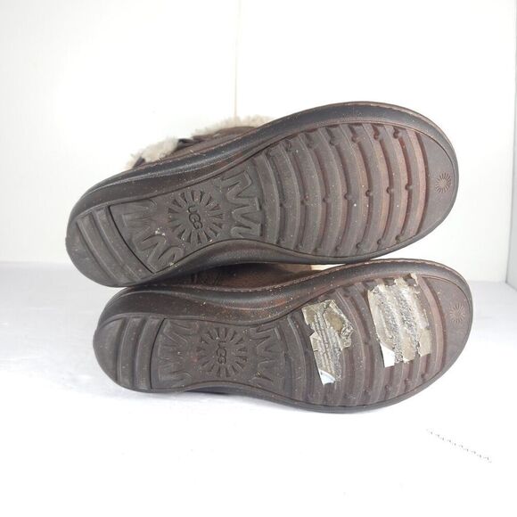 UGG Women's Akadia US 8 Brown Leather Shearling Lined Lace Up Winter Boots - Picture 11 of 13